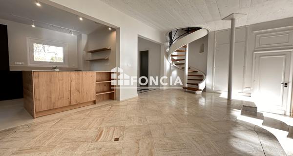 Location Maison 6 pièces 152 m² - Sceaux 92330