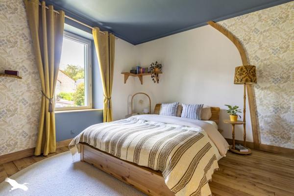 Maison à vendre 283 392 € Saint-Victor-en-Marche 6 p 170 m² DPE D
