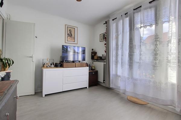 Appartement Asnieres Sur Seine 2 pièces 36 m2