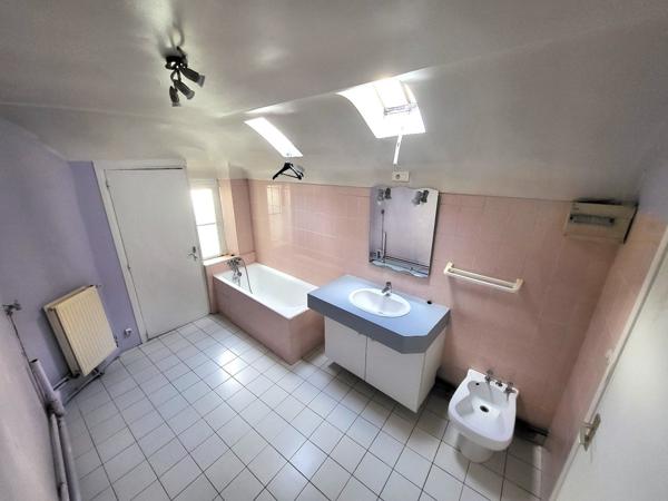 Appartement à LAGNY SUR MARNE (77400)