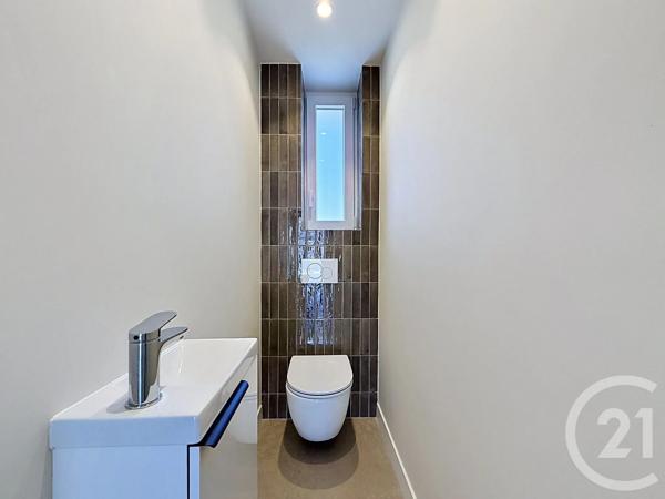 Appartement F5 à vendre  5 pièces - 125,40 m 2   MONTBELIARD  - 25