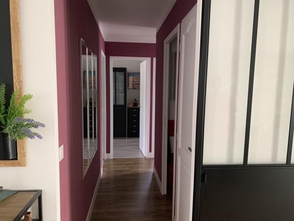 Maison
         4 pièces
        - 85 m² Exclusivité 128 000 € *