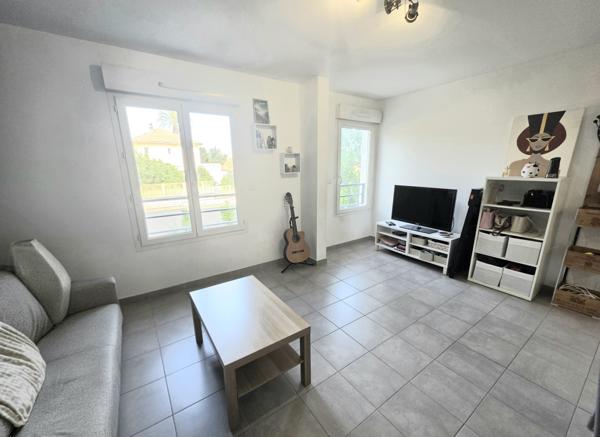Appartement
                                                                                                                                                                                                                                                                                                                        1 pièce(s)                                                                                                                                                                                                                                                                                                                              32  m²