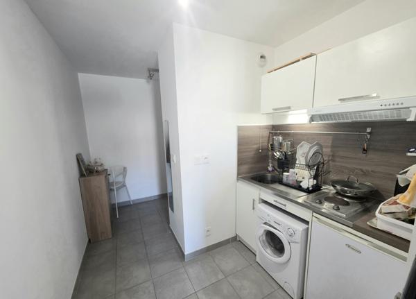 Appartement
                                                                                                                                                                                                                                                                                                                        1 pièce(s)                                                                                                                                                                                                                                                                                                                              32  m²