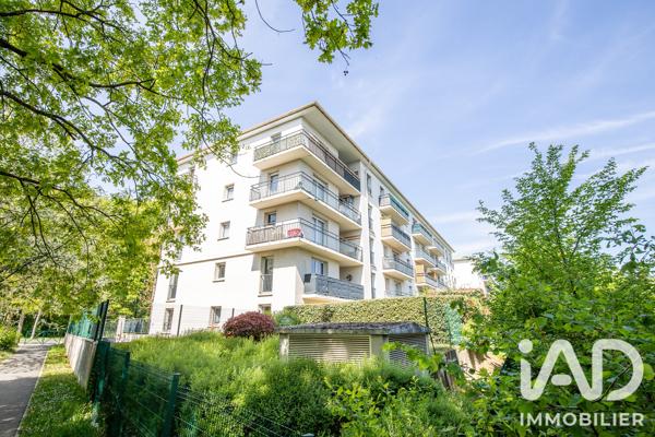Appartement à vendre 4 pièces 68,33 m² Sainte-Geneviève-des-Bois