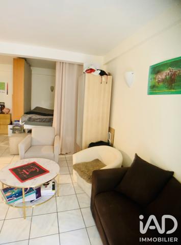 Location studio 32,51 m² Paris 17