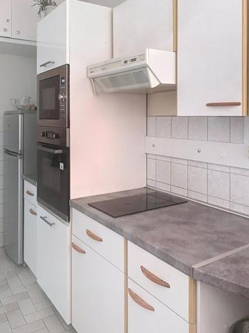 T2 au proximité immédiate du centre ville de Bandol