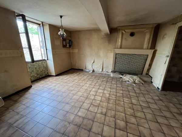 Maison à vendre 77 420 € Saint-Martin-Lacaussade 4 p 82 m² DPE