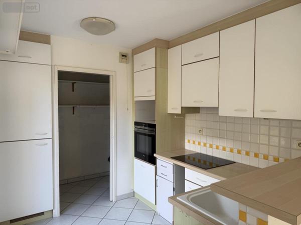 Appartement à vendre à Cholet dans le Maine-et-Loire (49300), ref : 49058-1565