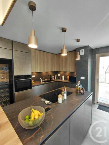 Appartement T4 à vendre  4 pièces - 113 m 2   MONTLEBON  - 25