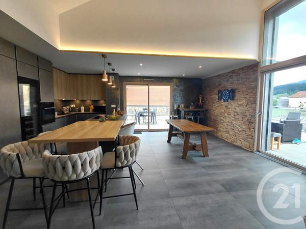 Appartement T4 à vendre  4 pièces - 113 m 2   MONTLEBON  - 25