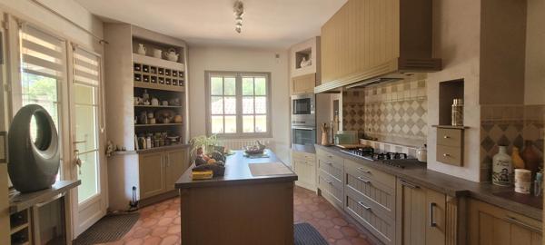 Magnifique maison familiale de 289 m² dans un havre de paix