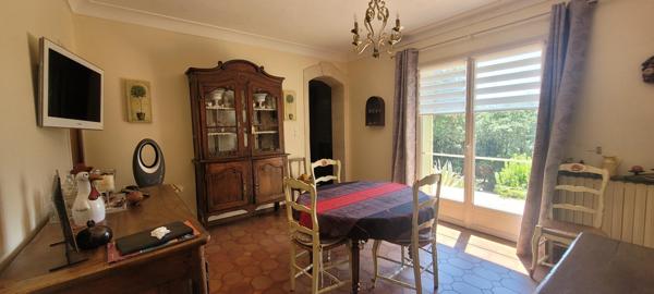 Magnifique maison familiale de 289 m² dans un havre de paix