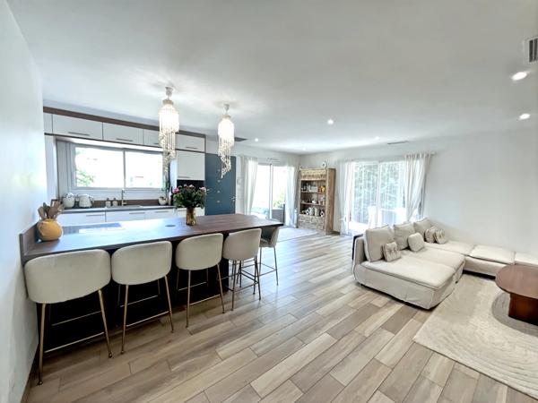 LE TEICH MAISON 93M2 PISCINE JACCUZI