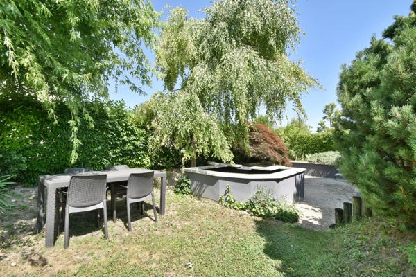 maison 5 chambres à 2 pas de l'hôpital  et des cliniques