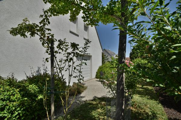 maison 5 chambres à 2 pas de l'hôpital  et des cliniques