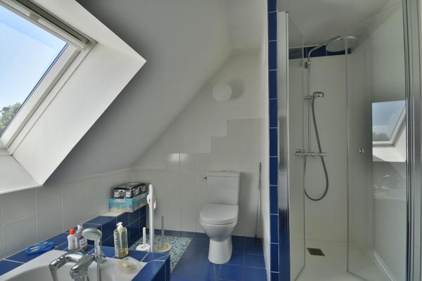 maison 5 chambres à 2 pas de l'hôpital  et des cliniques