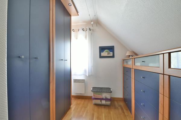 maison 5 chambres à 2 pas de l'hôpital  et des cliniques