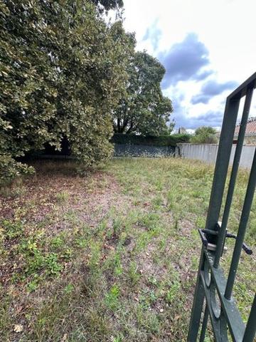 Terrain à Batir à vendre à Bordeaux en Gironde (33200), ref : 022/1194 Primrose