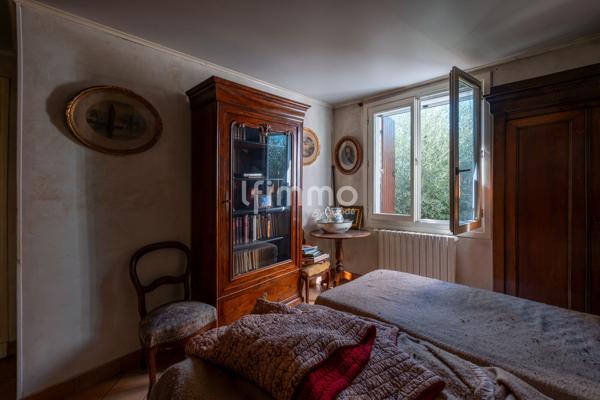 Maison plein pied+ terrain.