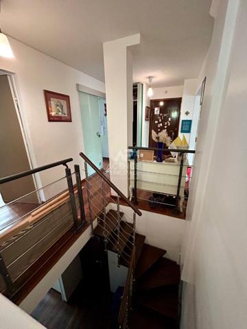 Appartement Duplex Maisons Laffitte 5 chambre - 120.25 m2 - RER A & L à 400m 790 000 € **  - Référence  13776