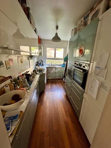 Appartement Duplex Maisons Laffitte 5 chambre - 120.25 m2 - RER A & L à 400m 790 000 € **  - Référence  13776