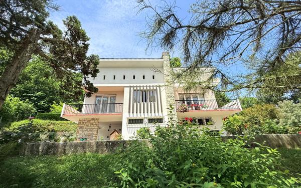 Maison à vendre    4 pièces • 110 m2 Aire-sur-l'Adour