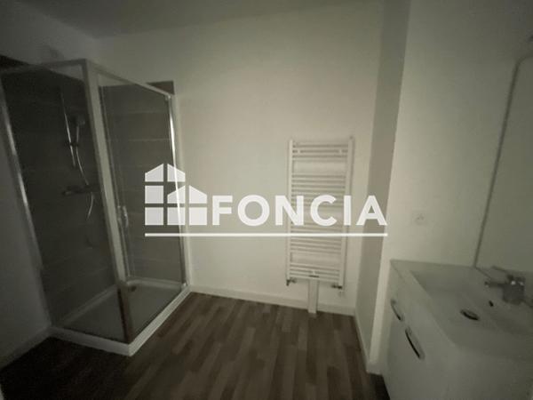 Location Appartement 3 pièces 60 m² - 16 RUE ALBERT FORCINAL Gisors 27140