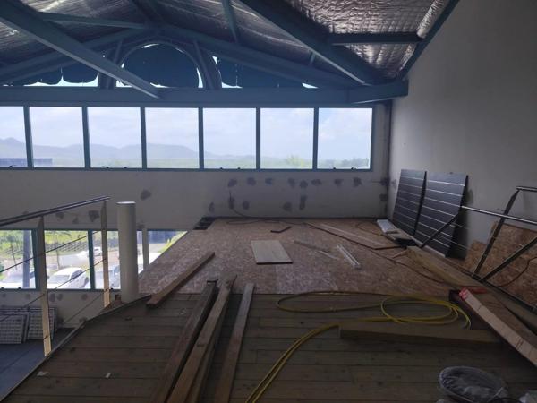 Location Fonds de commerce 1 pièces à Ducos