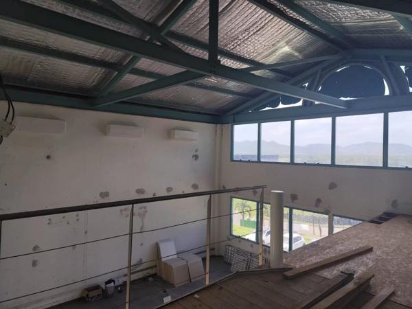 Location Fonds de commerce 1 pièces à Ducos