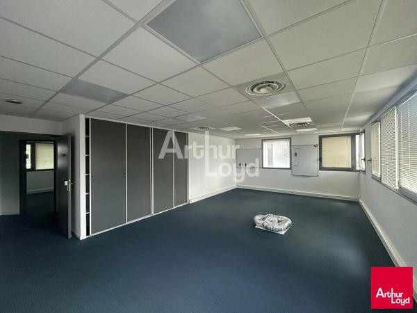 SAINT GREGOIRE - BUREAUX A LOUER - 182 M² - DIVISIBLES A PARTIR DE 79M²