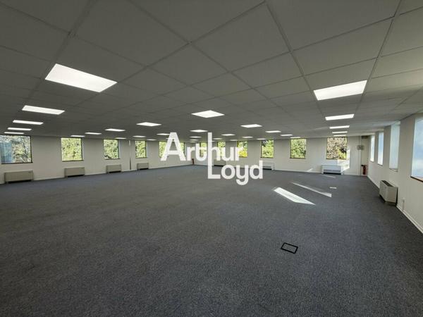 Bureaux à vendre 682 m² divisibles dès 227 m² - Antibes