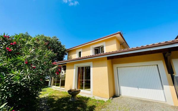 Maison à vendre    5 pièces • 107,35 m2 Bénesse-Maremne