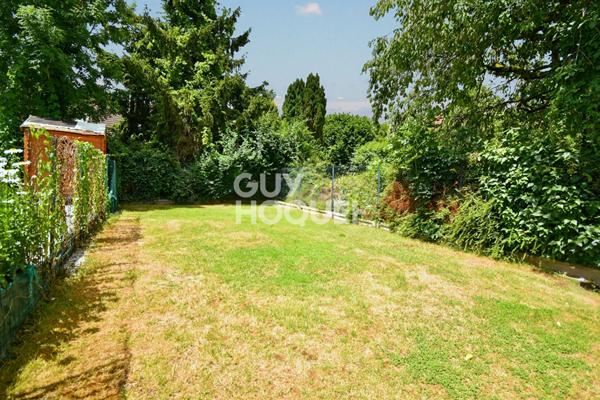 Maison 3 pièces 79m² et 95 m² au sol avec jardin + Stationnement - Année 2007