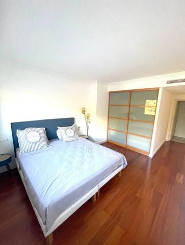 Appartement d'exeption , dernier étage, cannes californie vue mer