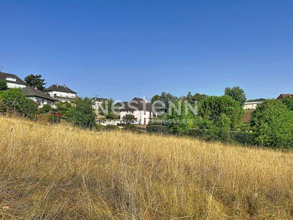 Terrain à vendre à Objat - 2062 m² en pleine nature