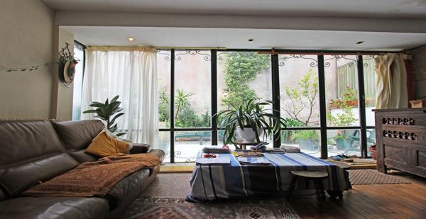 LE TRIPLEX & SA TERRASSE, EN DEUX APPARTEMENTS, FACE À SA CATHÉDRALE. - L'agence Immobilier & Associés
