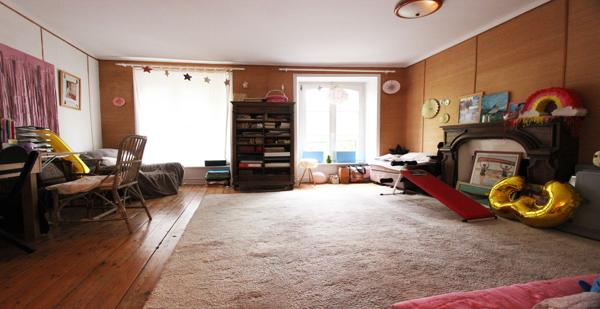 LE TRIPLEX & SA TERRASSE, EN DEUX APPARTEMENTS, FACE À SA CATHÉDRALE. - L'agence Immobilier & Associés