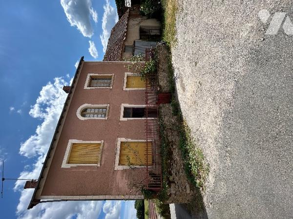 Maison de caractère à rénover entièrement
