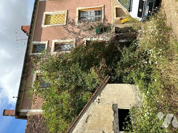 Maison de caractère à rénover entièrement