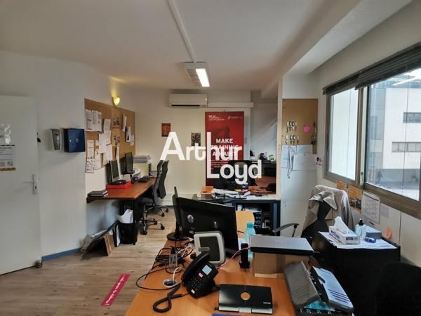 BUREAUX A LOUER 240 M² SAINT LAURENT DU VAR