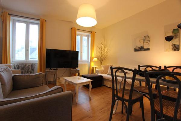 UN COSY APPARTEMENT TYPE 2 BIS DE CHARME & SA RUE KÉRÉON. - A QUIMPER Quimper CENTRE