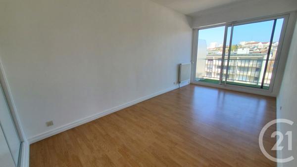 Appartement F3 à vendre  3 pièces - 68,50 m2 MELUN - 77