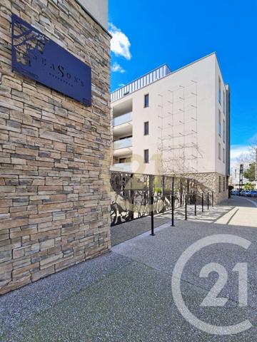 Appartement F4 à vendre  4 pièces - 85,60 m2 ST JEAN DE VEDAS - 34