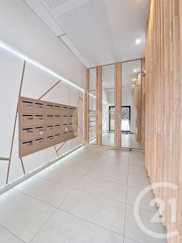 Appartement F4 à vendre  4 pièces - 85,60 m2 ST JEAN DE VEDAS - 34