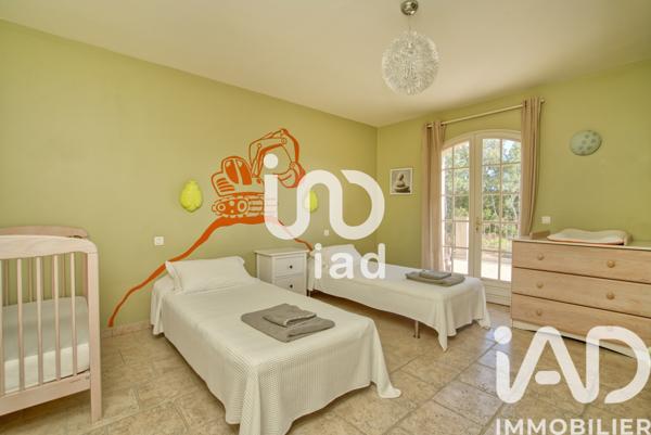 Maison à vendre 6 pièces 250 m² Cogolin