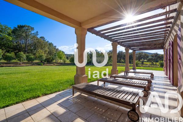 Maison à vendre 6 pièces 250 m² Cogolin