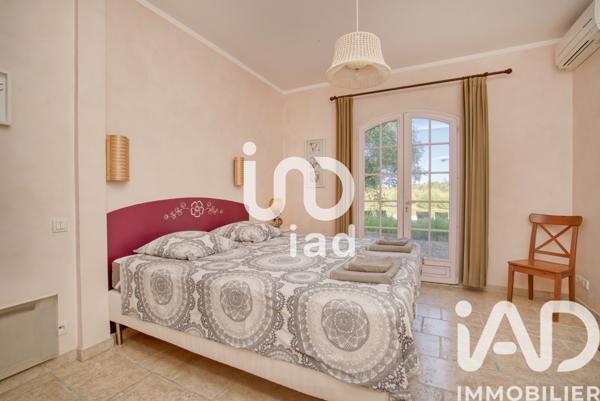 Maison à vendre 6 pièces 250 m² Cogolin