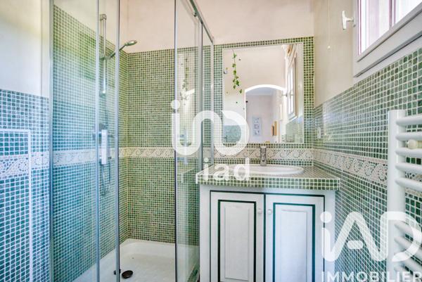 Maison à vendre 6 pièces 250 m² Cogolin