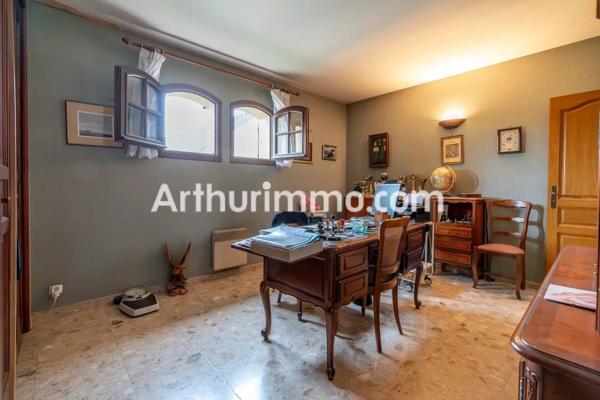 Vente Propriété 8 pièces 205 m2 à Thorigny-sur-Marne